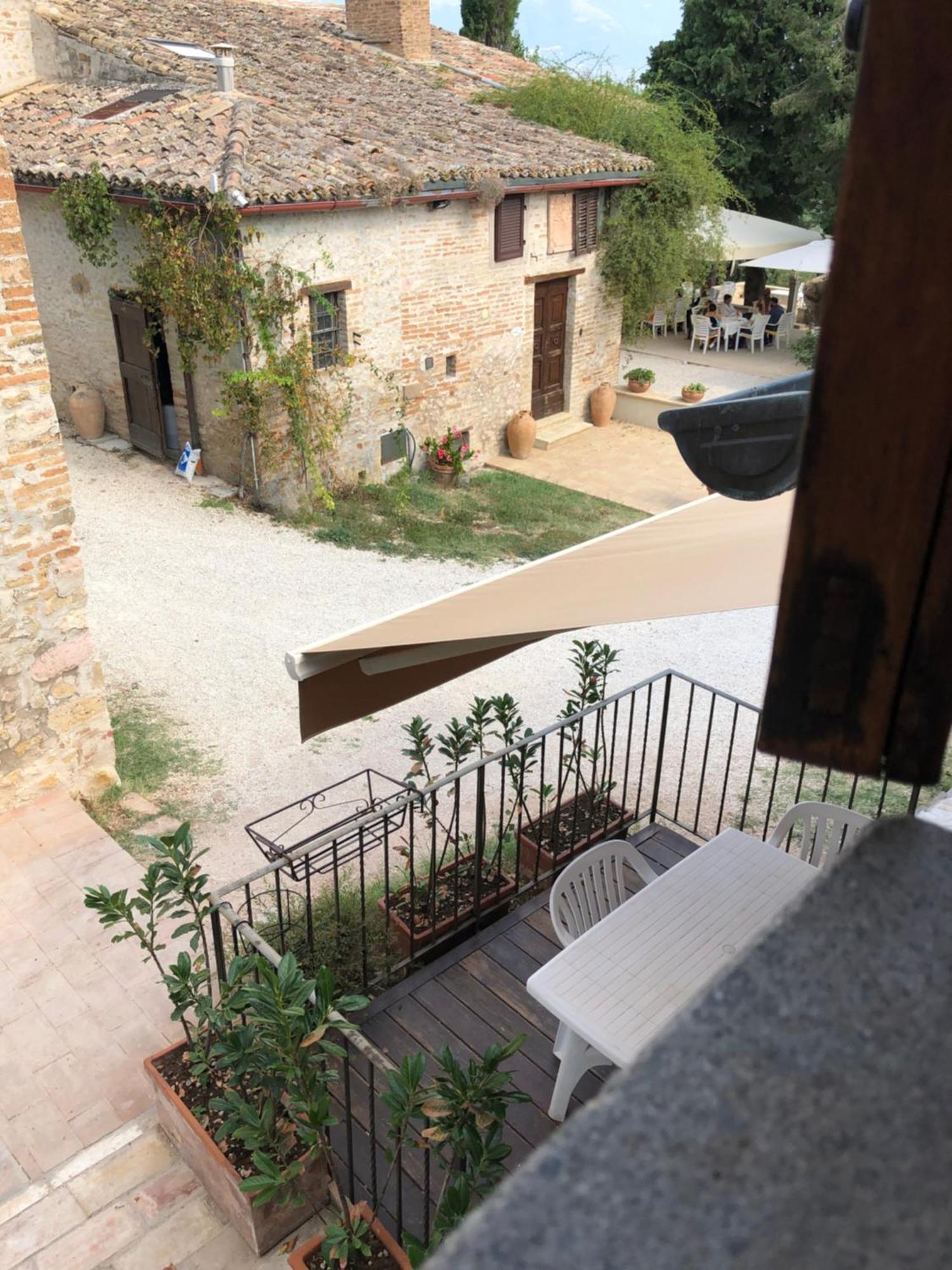 Agriturismo Camiano Piccolo Montefalco Habitación foto